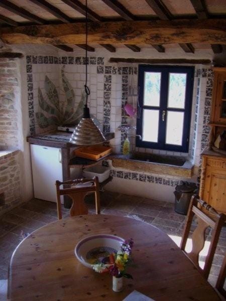 Antico-Borgo-Le-Torricelle-Grosses-Haus House in Marche