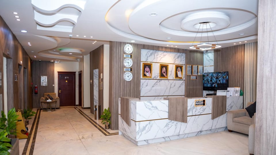 TV and multimedia, Lobby or reception