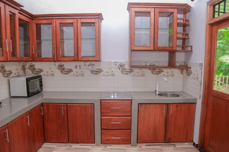 Kitchen or kitchenette, pet friendly