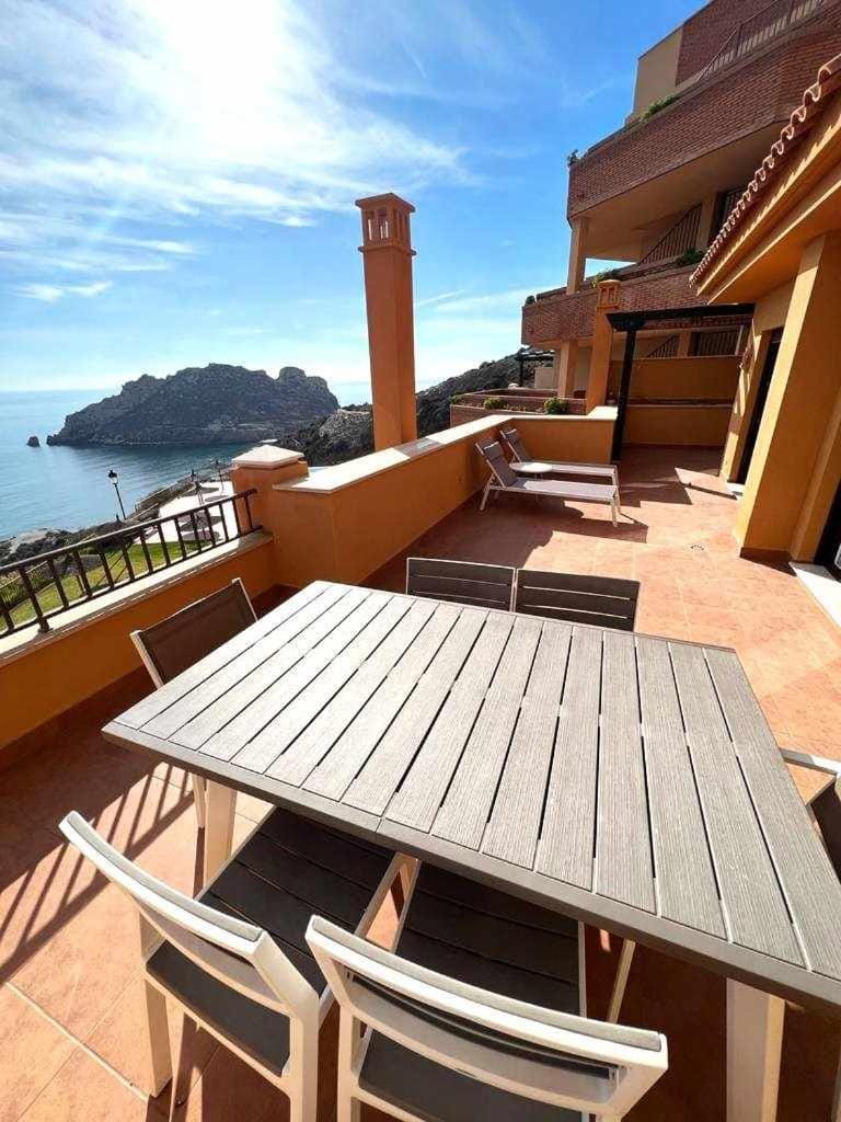 Natural landscape, View (from property/room), Balcony/Terrace, Balcony/Terrace, Sea view