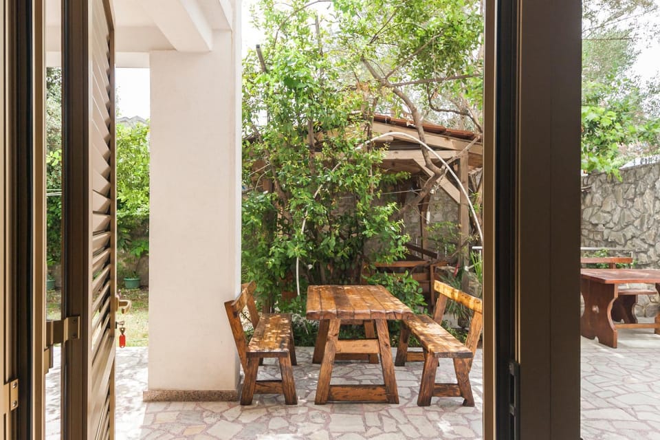 Balcony/Terrace, Seating area, Garden view