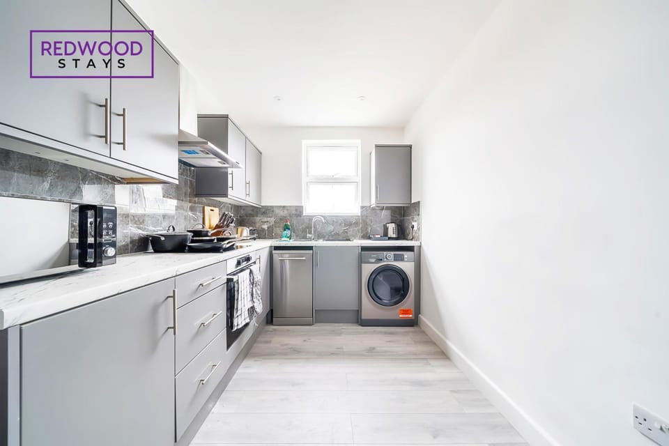 Kitchen or kitchenette, minibar, pet friendly, stove, washing machine