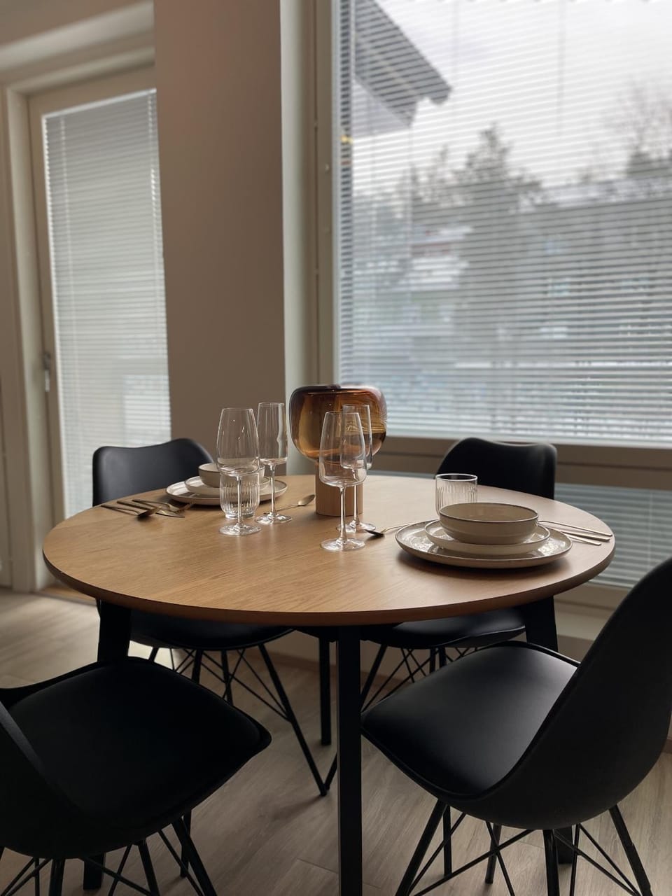 Dining area, hair dresser