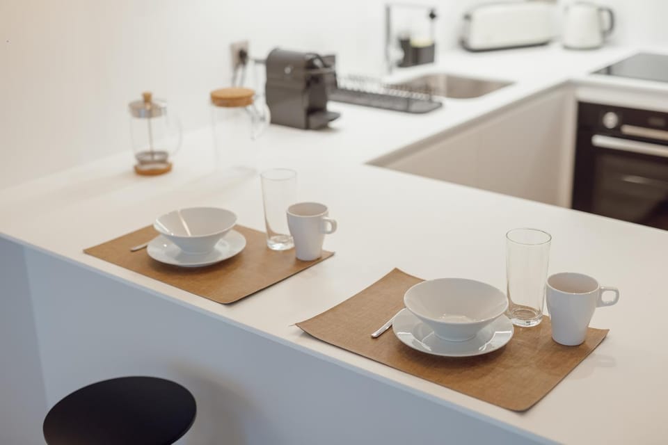 OPORTO GUEST Renovato Luxus Flat w/ parking Apartment in Porto
