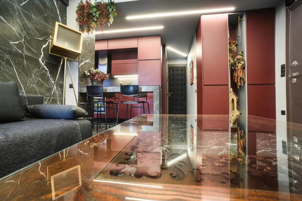 Luxury Apt B at Mitropoleos-Aristotelous Square Apartment in Thessaloniki