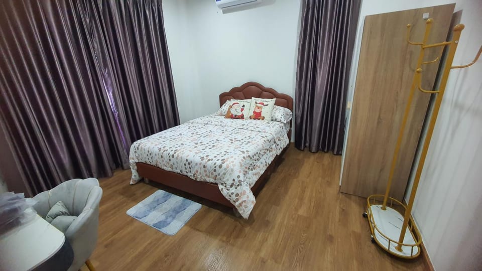 บ้านพักคลอง8 ลำลูกกา Villa in Laos