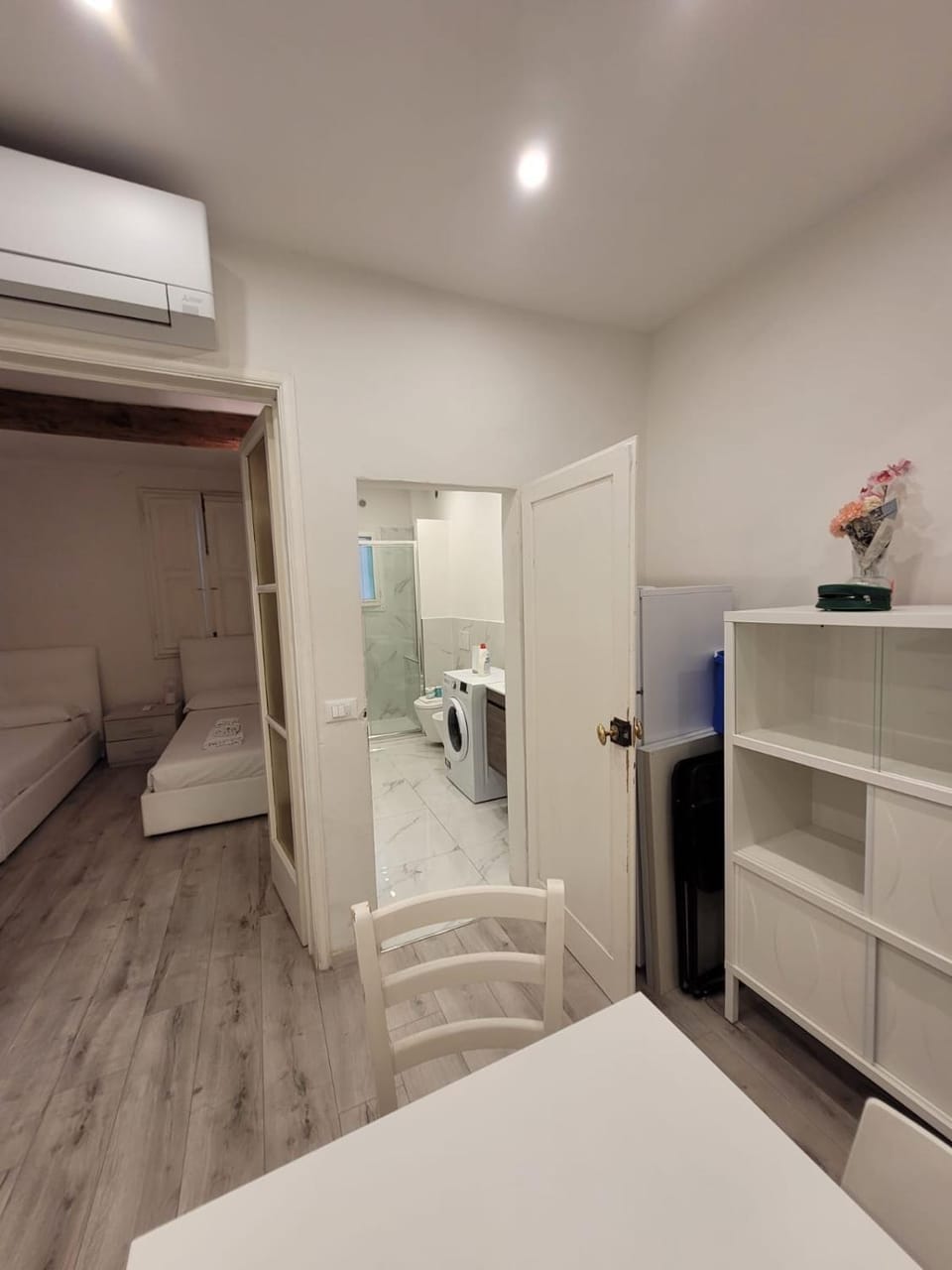 Spacious & Trendy 2BR apartment Apartment in Florence