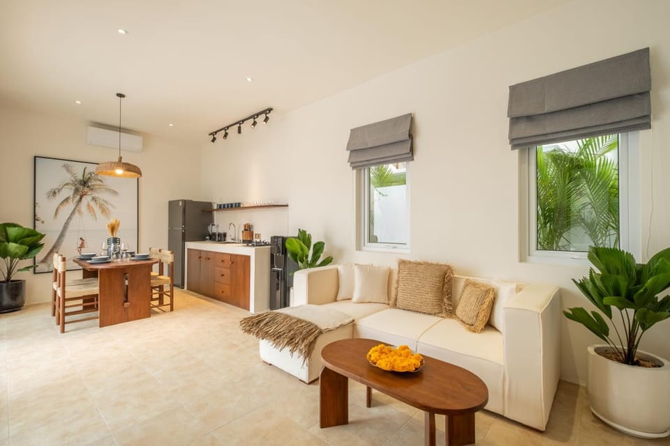 Tropical 2BR Villa at Berawa Canggu I Pool I Enclosed living room Villa in North Kuta