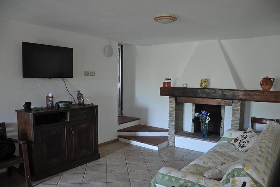 Tra Gli Olivi E La Riviera Del Conero Apartment in Marche