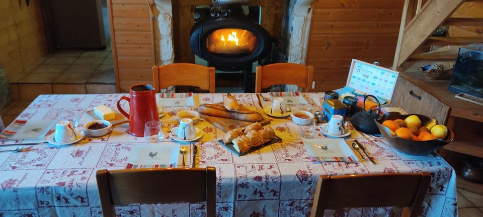 Property building, Breakfast, Continental breakfast