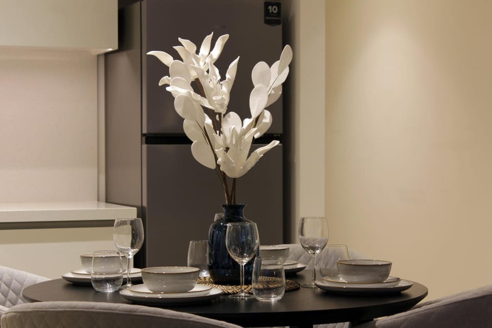 Decorative detail, Dining area
