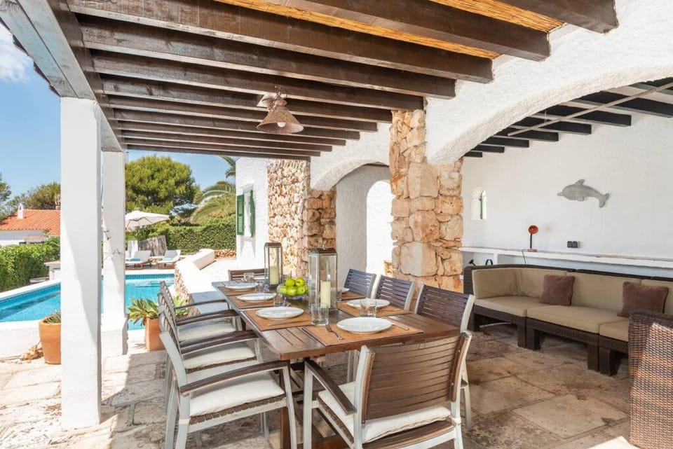 Balcony/Terrace, Seating area, Swimming pool