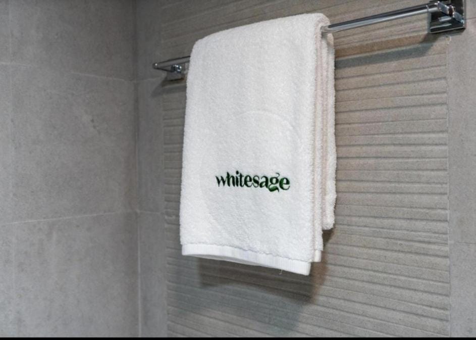 WhiteSage - Opera Grand Elegance 3BR with Burj Khalifa Views Apartment in Dubai