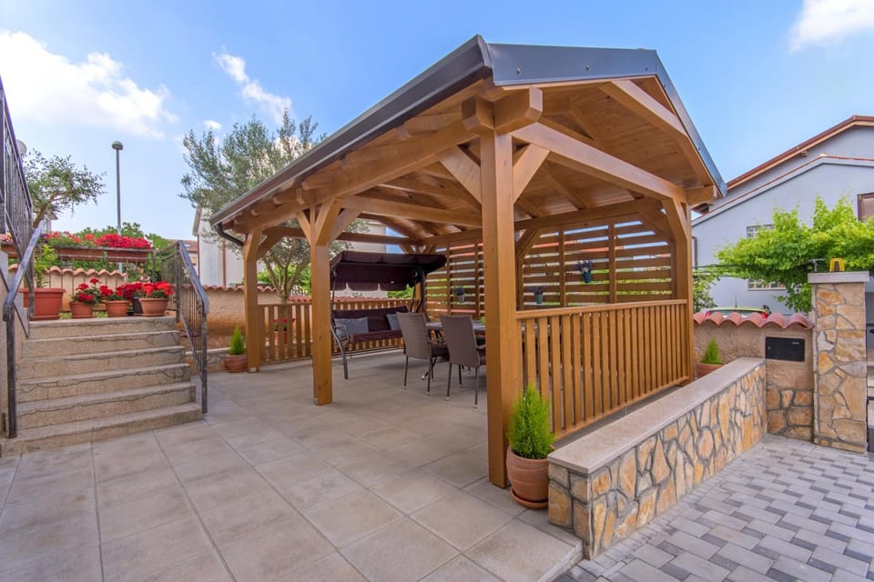 Patio, Garden, Balcony/Terrace, Balcony/Terrace, Photo of the whole room, Seating area, On site, Garden view, Family