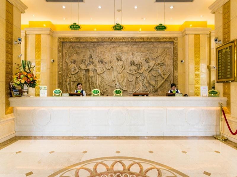 Vienna International Hotel Shanghai Hongqiao International Exhibition Center Aite Road Hotel in Shanghai