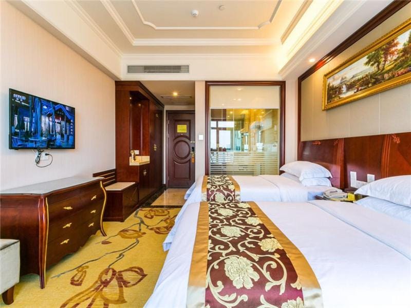 Vienna International Hotel Shanghai Hongqiao International Exhibition Center Aite Road Hotel in Shanghai
