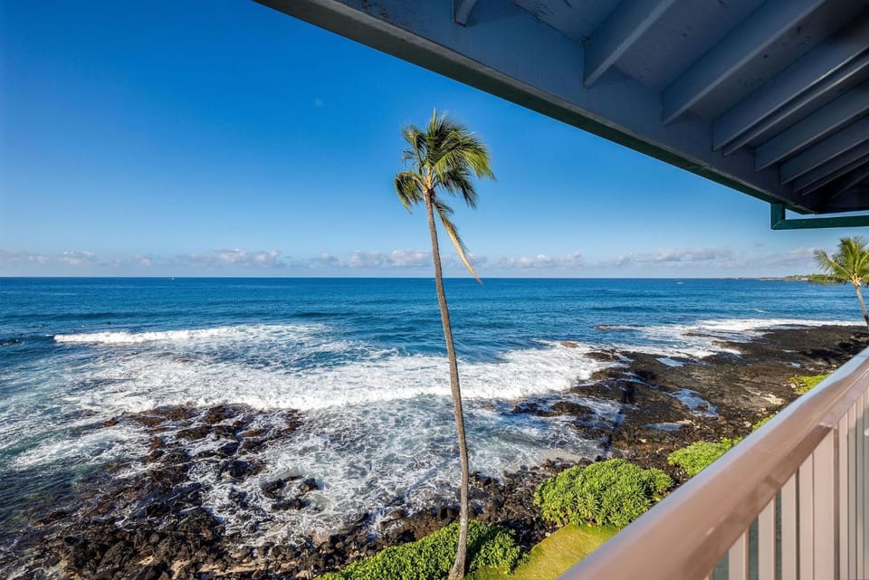 Kona Reef A-34 House in Holualoa