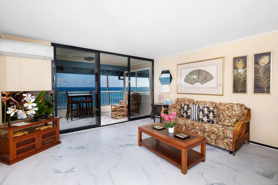 Kona Reef A-34 House in Holualoa