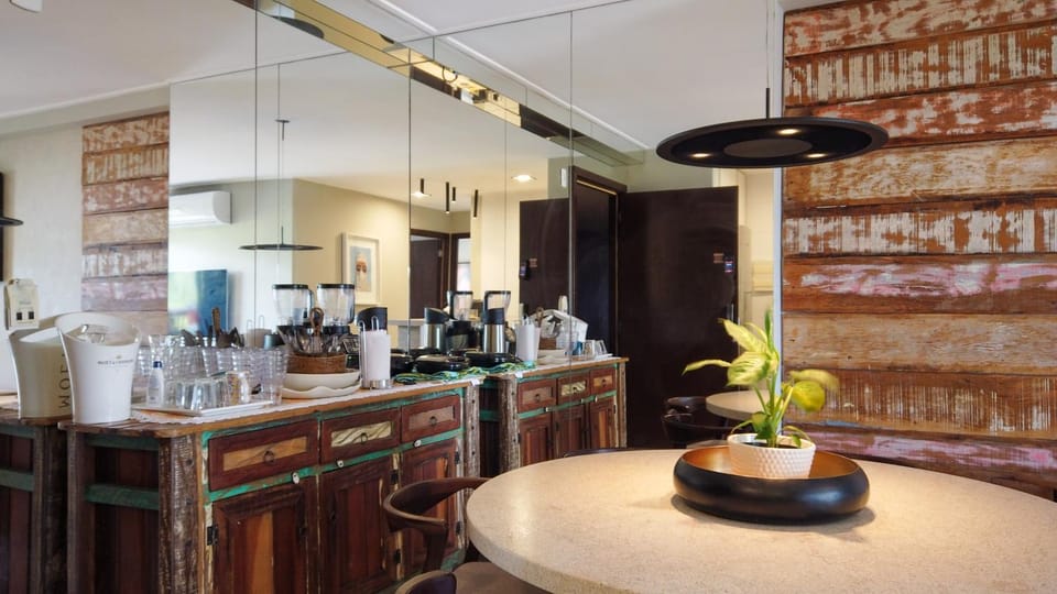 Coffee/tea facilities, Kitchen or kitchenette