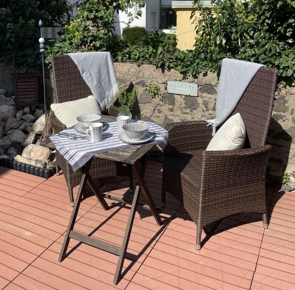 Patio, Garden