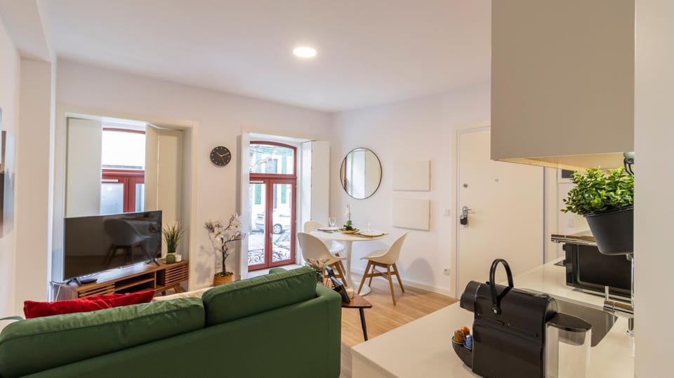 Old Town 1BR Duplex by LovelyStay Apartment in Porto