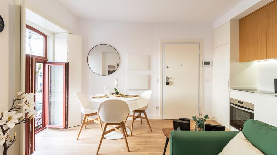 Old Town 1BR Duplex by LovelyStay Apartment in Porto