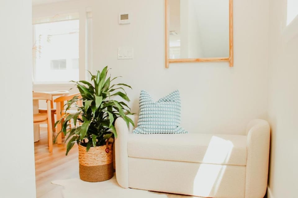 New Downtown Hailey Condo with Rooftop Hot Tub House in Hailey