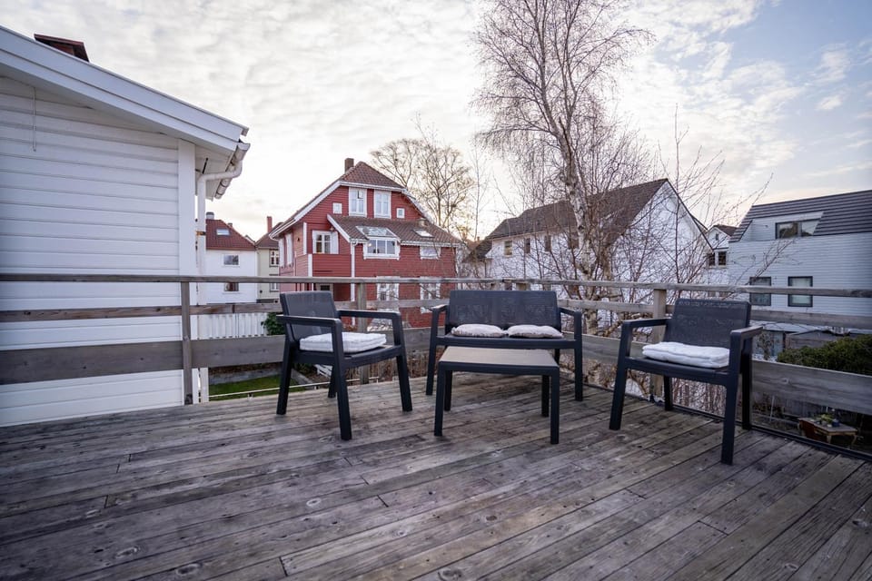 Day, Balcony/Terrace