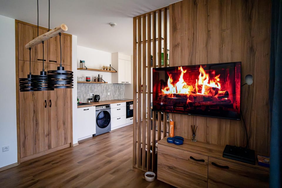 TV and multimedia, Kitchen or kitchenette, washing machine, dryer