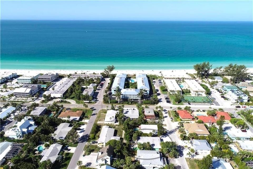 Salty Dog- AMV House in Holmes Beach
