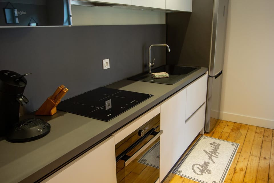 dishwasher, minibar, pet friendly, stove