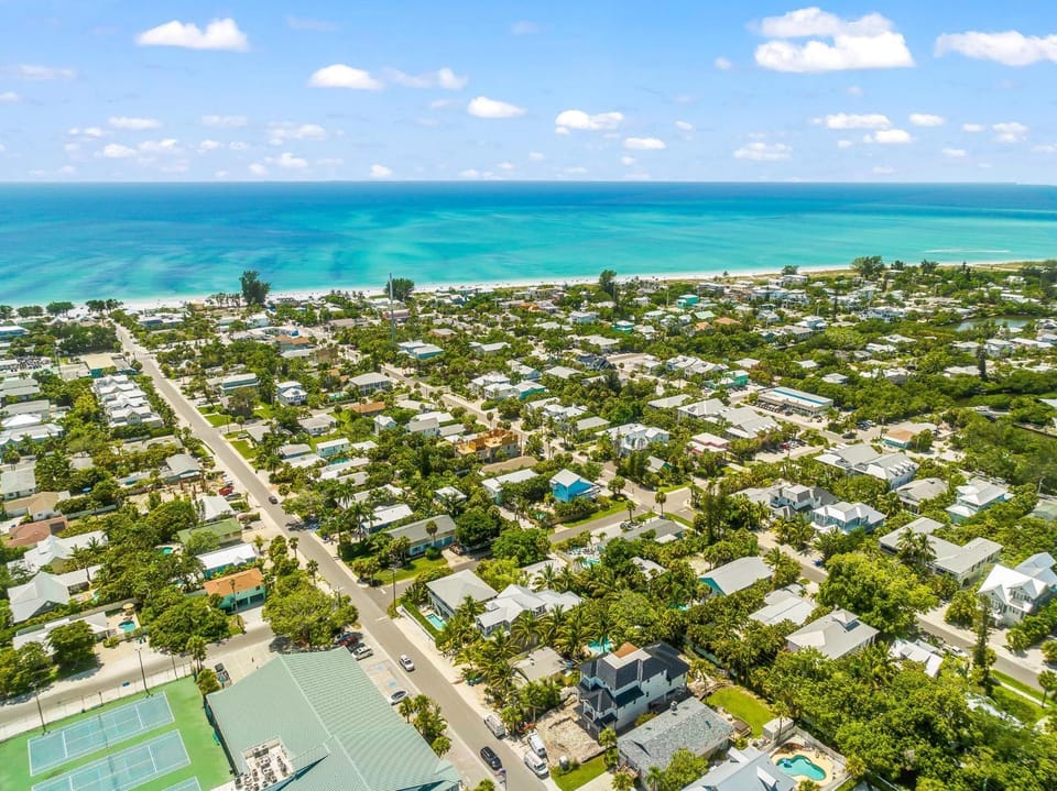 Southern Exposure AMV House in Anna Maria Island