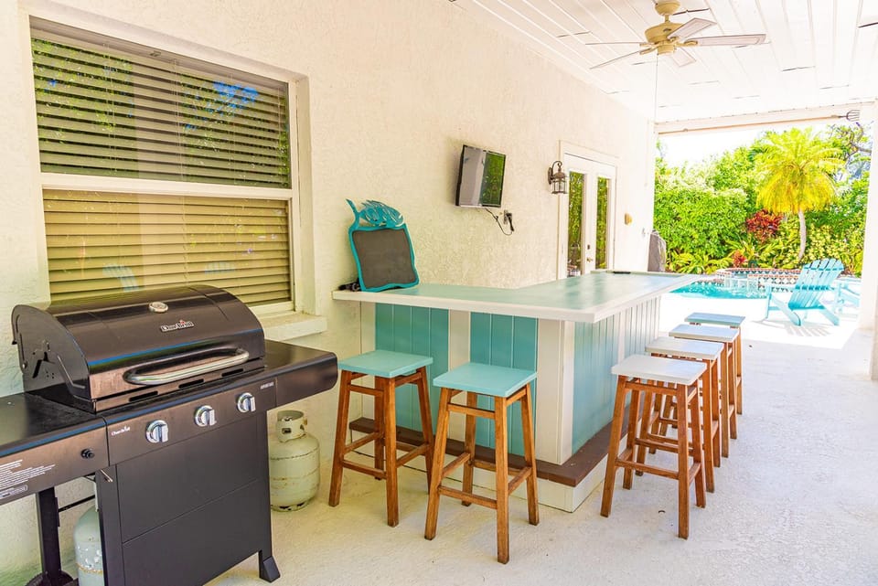 White Shell House in Anna Maria Island