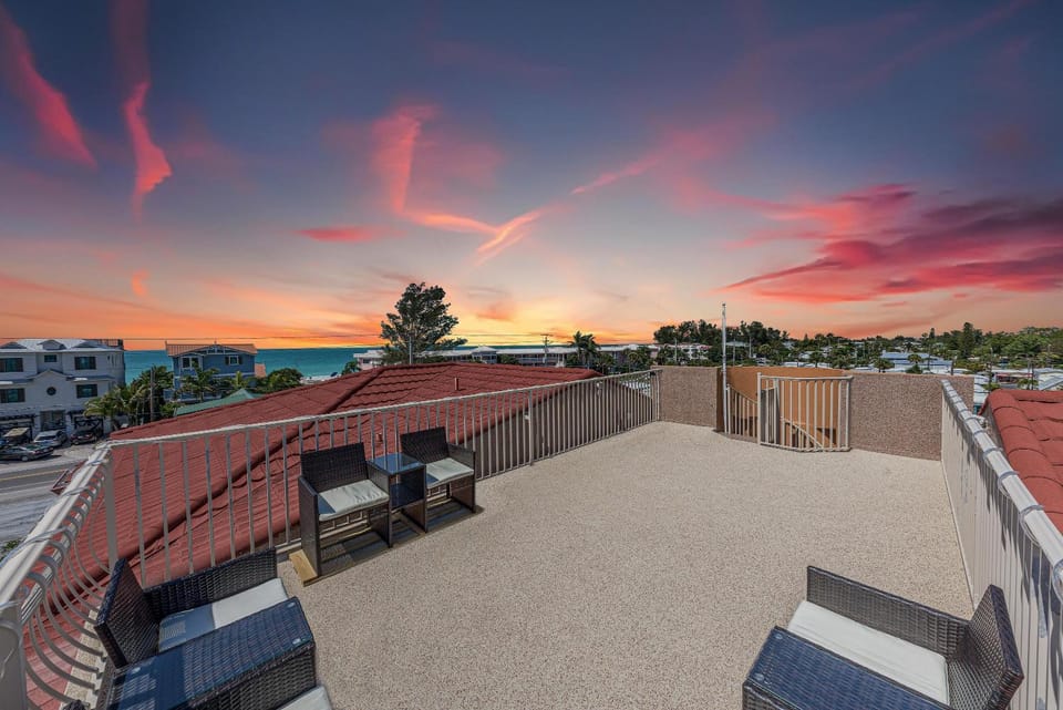 Seashore Castle House in Bradenton Beach