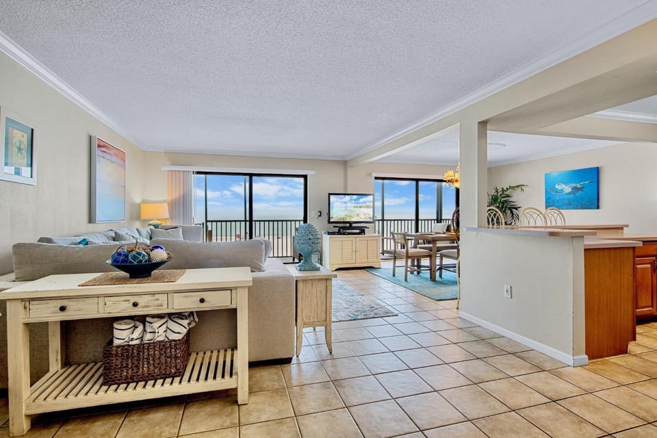 Gulf Place 7B Apartment in Holmes Beach