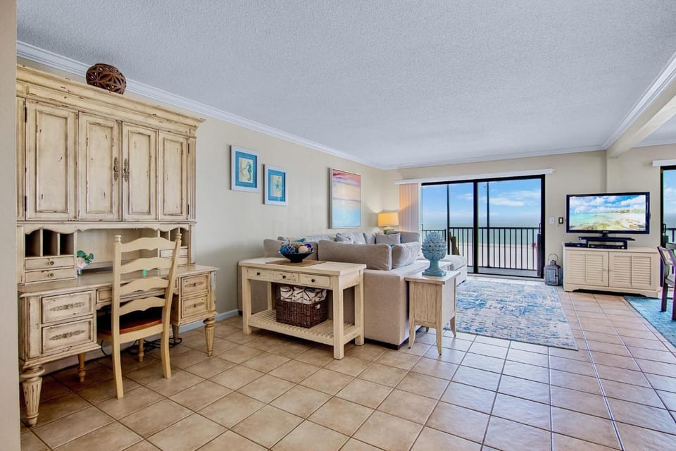 Gulf Place 7B Apartment in Holmes Beach