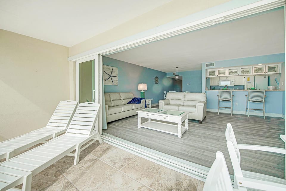 Island Sunset Apartment in Bradenton Beach