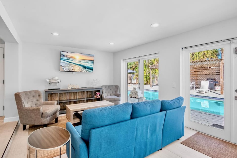 Sugar Plum Beach East House in Anna Maria Island