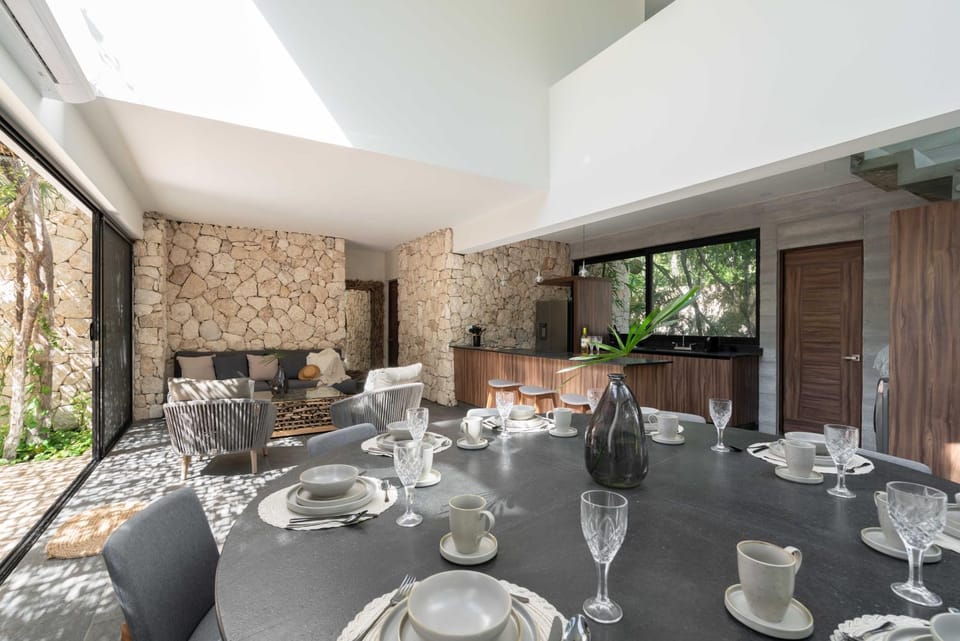 Living room, Seating area, Dining area