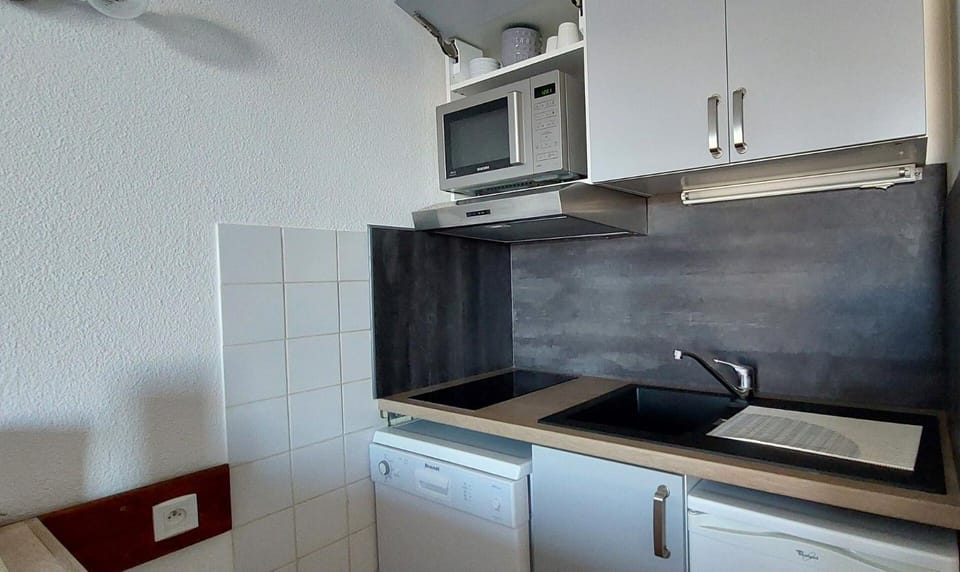 Résidence Ruitor Arc 1800 - Appartement 2 pièces pour 4 personnes avec un jolie vue sur la vallée, proche du télécabine dans le village de Charmettoger à Ar MAE-8681 Cabin in Landry