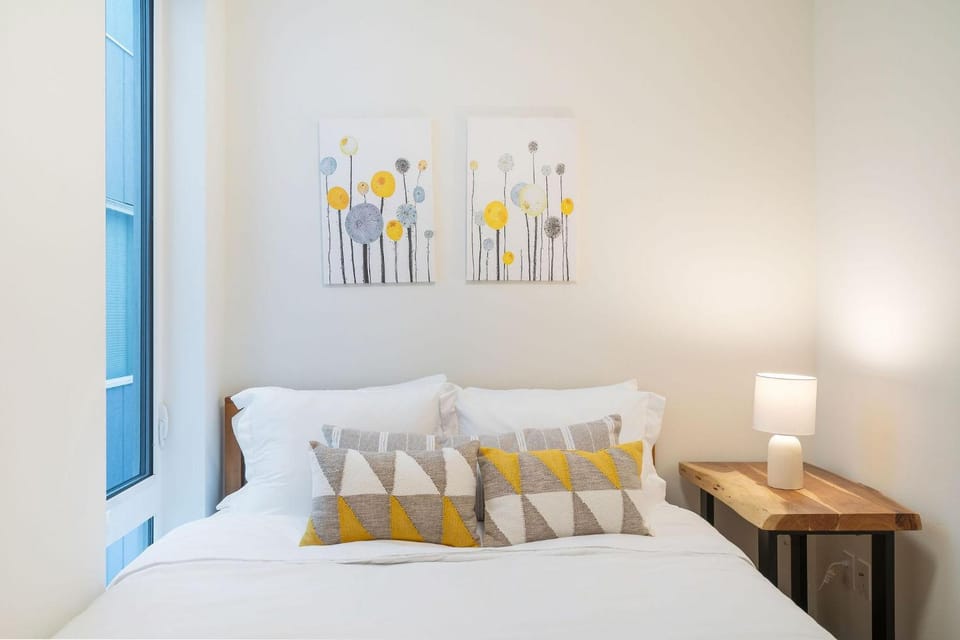 Perch - Urban Reflection 13 House in Capitol Hill