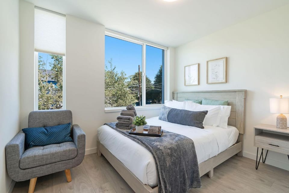 Perch - Urban Reflection 13 House in Capitol Hill