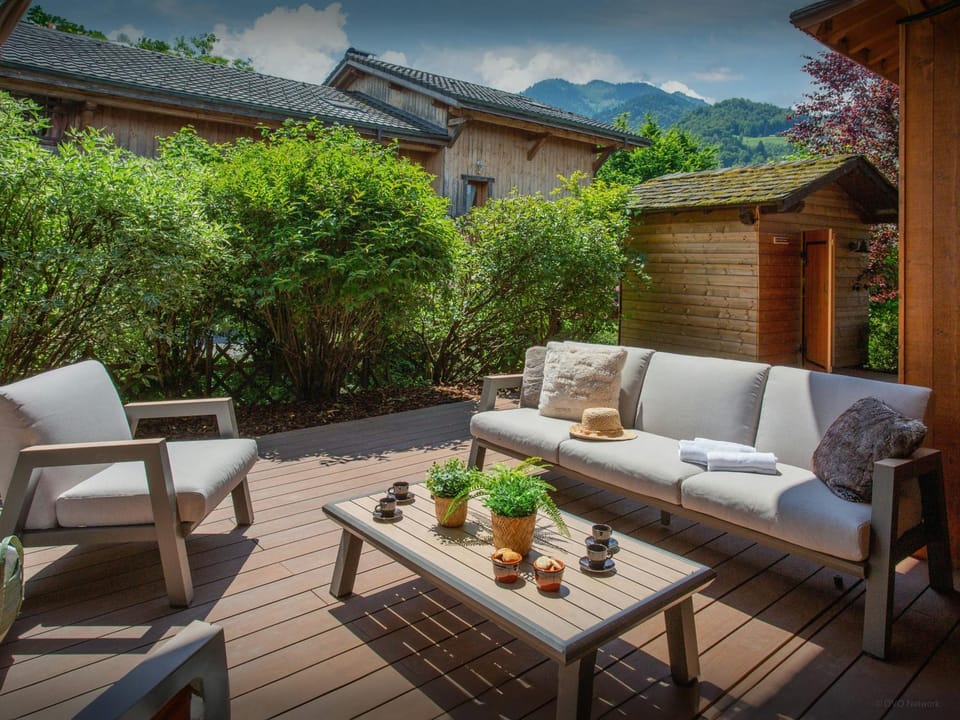 Day, Natural landscape, Summer, View (from property/room), Balcony/Terrace, Seating area, Mountain view
