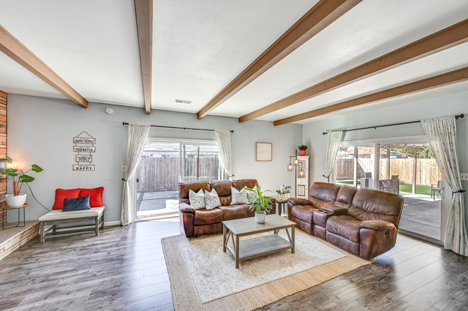 Walkable Chula Vista Home w/ Covered Patio House in National City