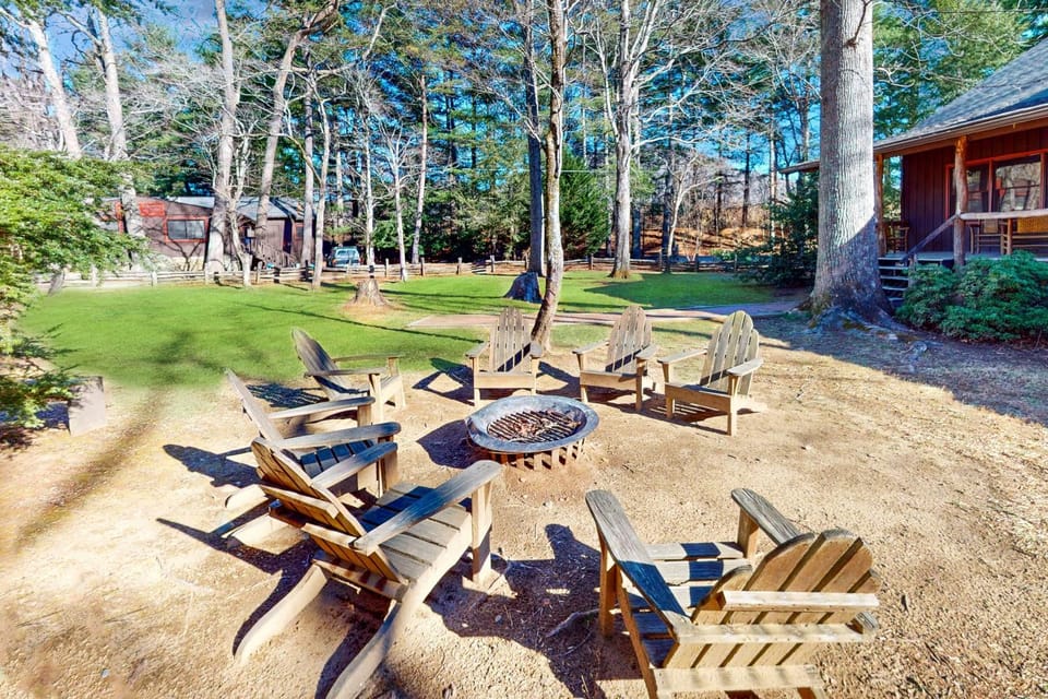 Grey Eagle Apartment hotel in Black Mountain