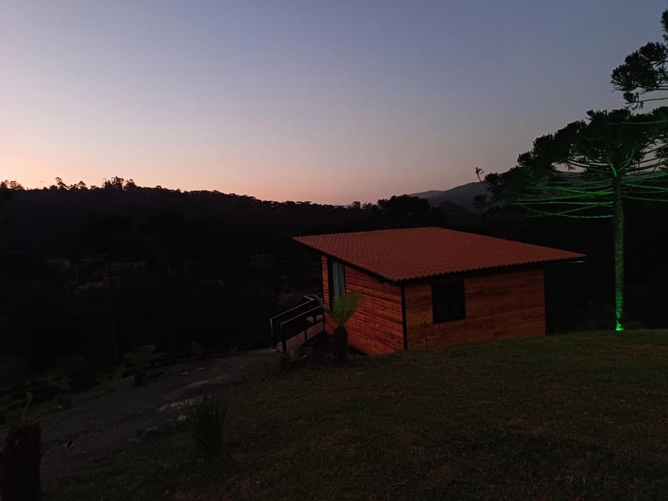 Recanto do Ipê (cabana 02) Nature lodge in State of Santa Catarina