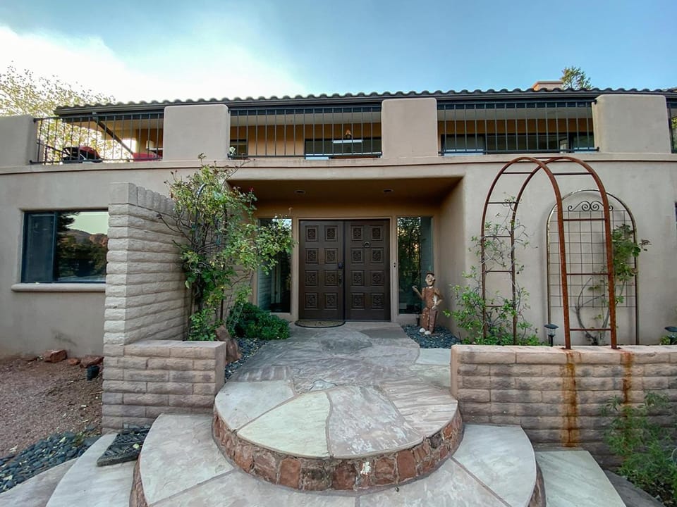 Open Style Home with Magnificent Views! House in Sedona
