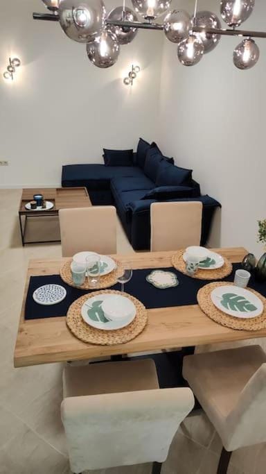 Modern 2BDRM in 5* Resort & pool Apartment in Blagoevgrad Province