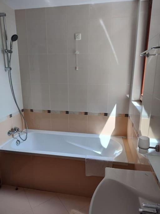 Modern 2BDRM in 5* Resort & pool Apartment in Blagoevgrad Province