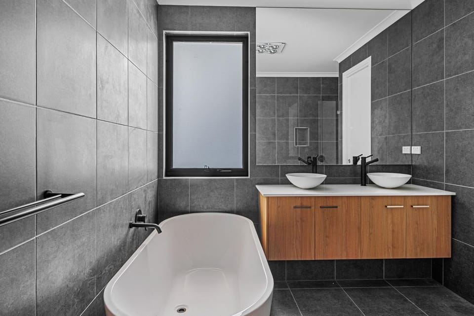 Sandy Feet Retreat House in Inverloch